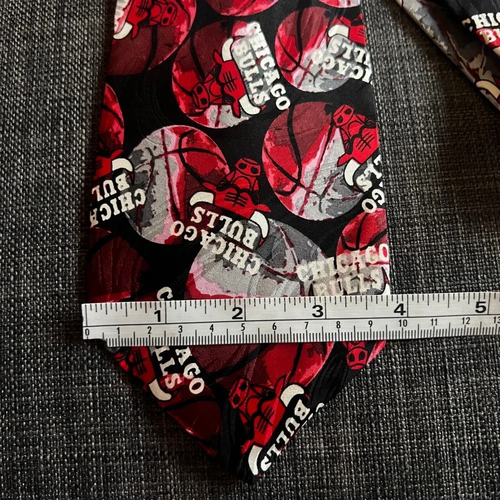 Vintage RMSport Chicago Bulls‎ Tie NBA Basketball Silk Necktie Novelty 0232